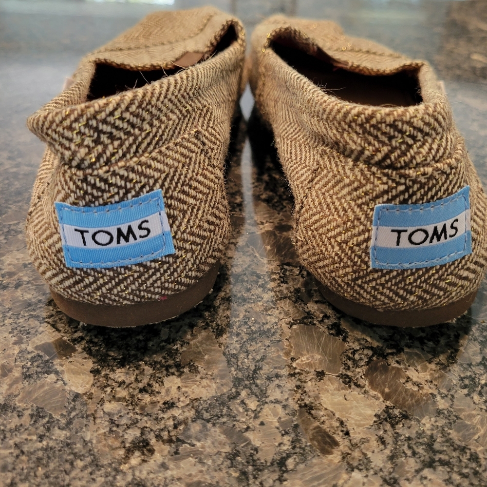 Toms Slide on Flats - Picture 2 of 7